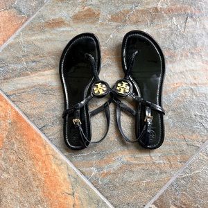 Tory Burch Dillan Black Patent Leather Thong Sandals